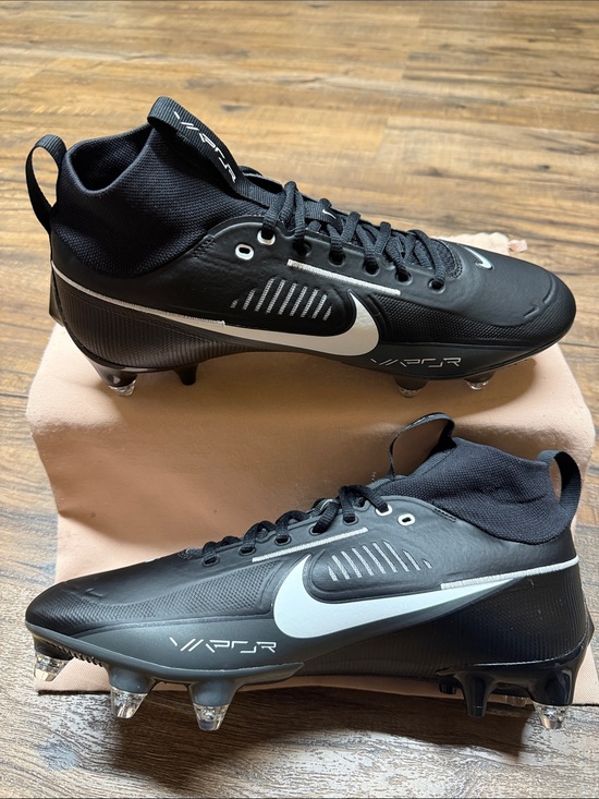 Nike Vapor Edge Pro 360 2 Detachable Football Cleats. WIDE FIT!! main image 8